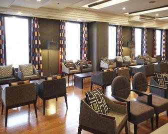 New Miyako Hotel Main Building - Ashikaga - Sala de estar