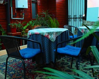 Hotel Luanco - Temuco - Innenhof