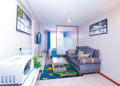 Songeza Furnished Accomodation-Embakasi - Nairobi - Living room