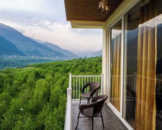 Antillia Valley Resort - Manali - Balcón