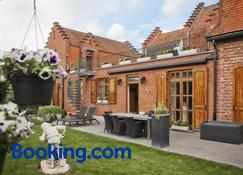 B&B Ter Vesten - Ypres - Edificio