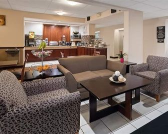 Baymont by Wyndham Monroe Ohio - Monroe