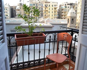My Hotel - קהיר - מרפסת