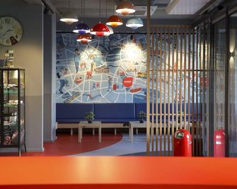 acama Hotel+Hostel Kreuzberg - Berlín - Recepción