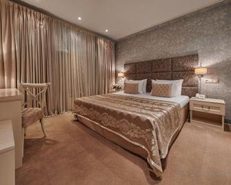 Hotel De Paris- Moscow - موسكو - غرفة نوم