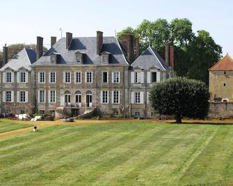 Château des Noces - Bazoges-en-Pareds - Edificio