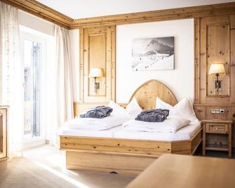 Anthonys Alpin Hotel - לך אם ארלברג - חדר שינה
