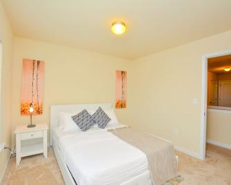 Atlanta's Newly Built Premer Home - Fairburn - Schlafzimmer