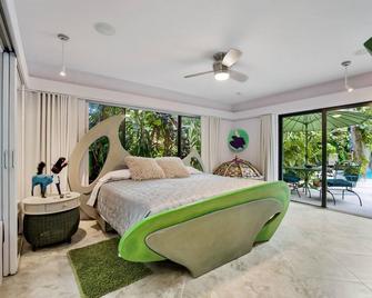 Unique Art & Nature Hideaway Walk to Wilton Drive - Wilton Manors - Habitación