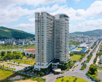 Terra Bay Homestay - 下龍灣 - 建築