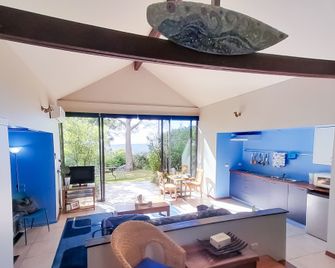 Sky Island Studios - Mount Tamborine - Stue