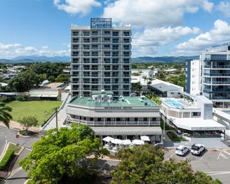 Oaks Townsville Metropole Hotel - Townsville - Building