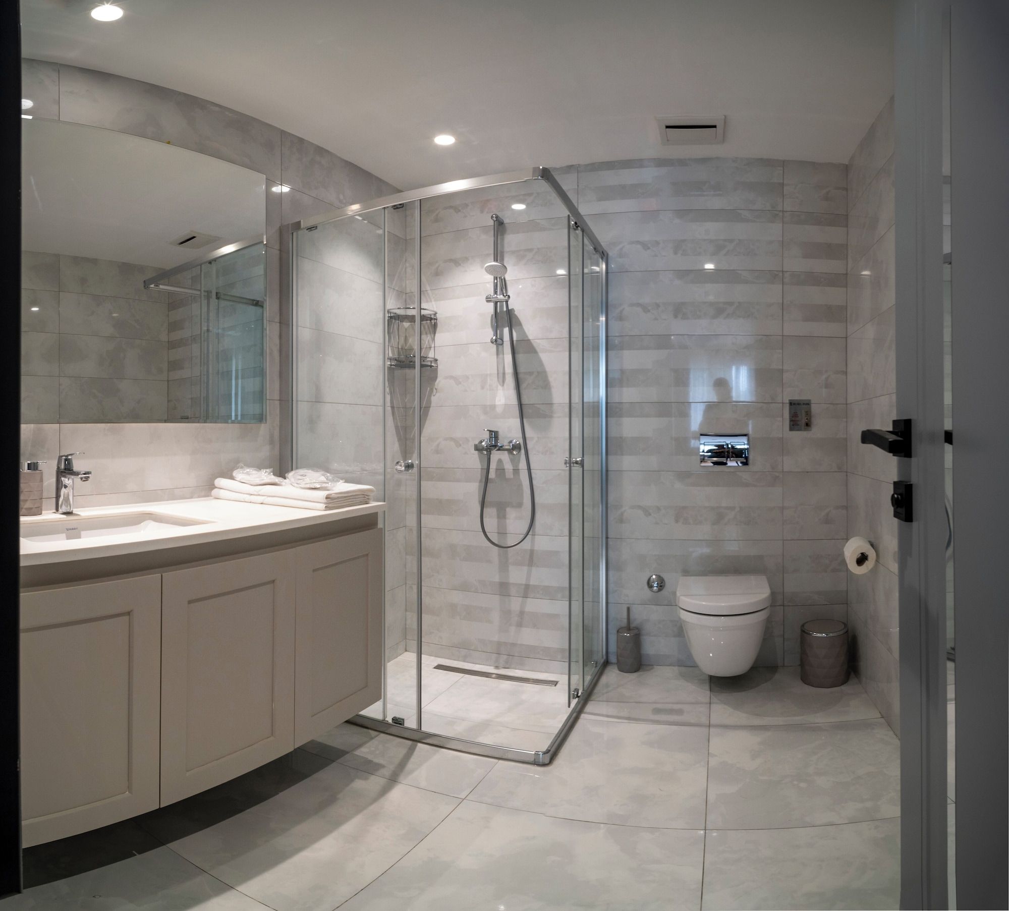 Rusel Park Residence - Büyükçekmece - Baño
