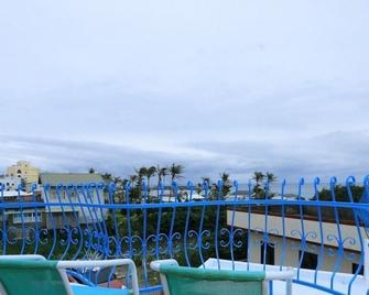 Fuyue Sea View B&B - Taitung City - Varanda