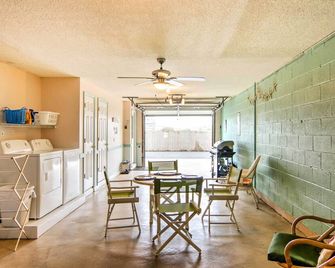 Kitty Hawk Townhome at Sea Dunes - Walk to Beach! - Kitty Hawk - Spisestue