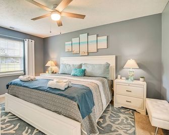 1st-floor Condo w/ Pool on Intracoastal Waterway! - Myrtle Beach - Bedroom