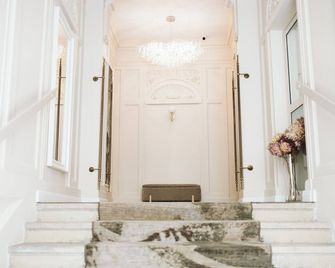 Hotel Avka Vienna - فيينا - سلالم