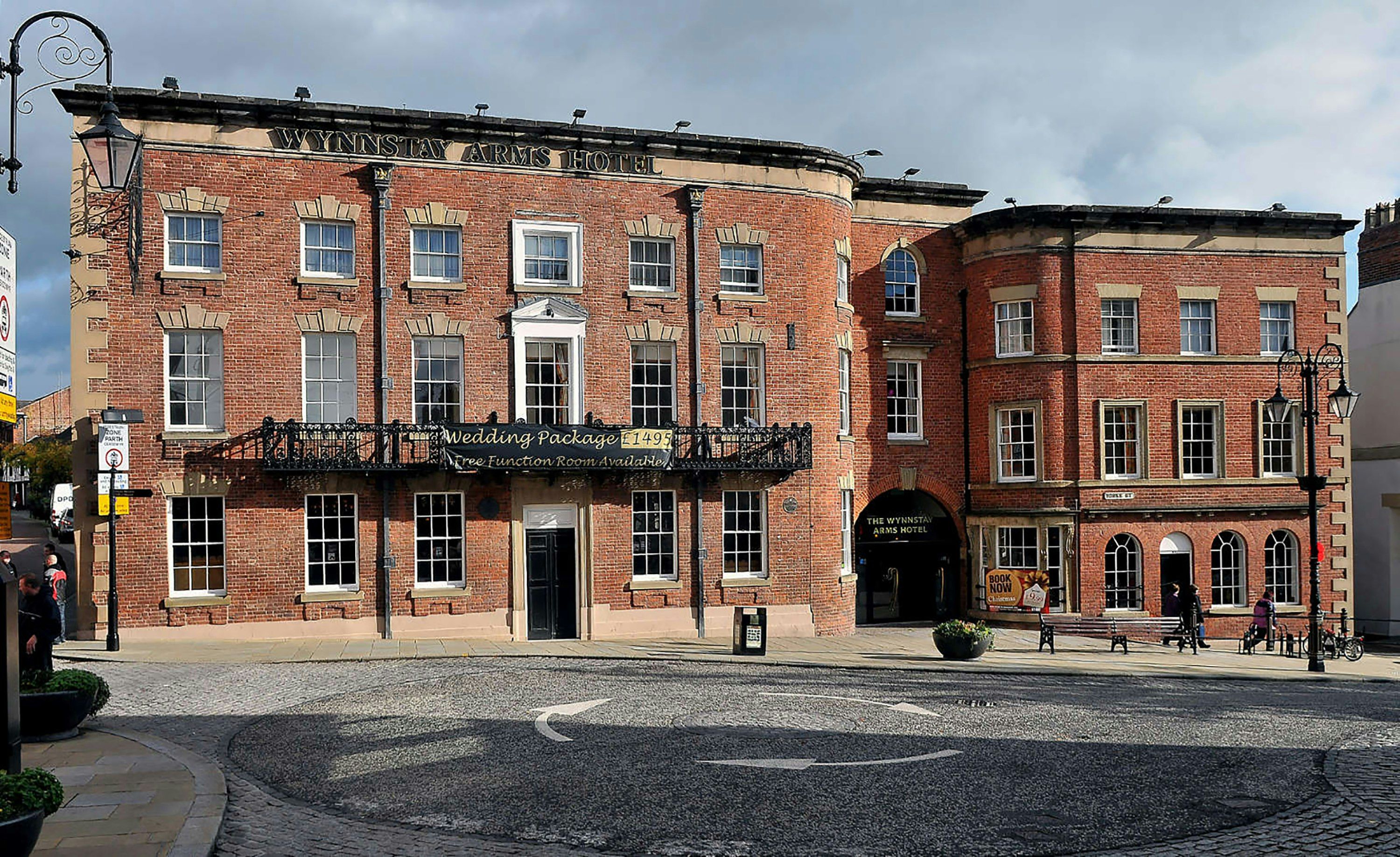 Wynnstay Arms, Wrexham by Marston's Inns - Wrexham - Bâtiment