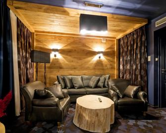 Hotel Zubrowka Spa & Wellness - Bialowieza - Salon