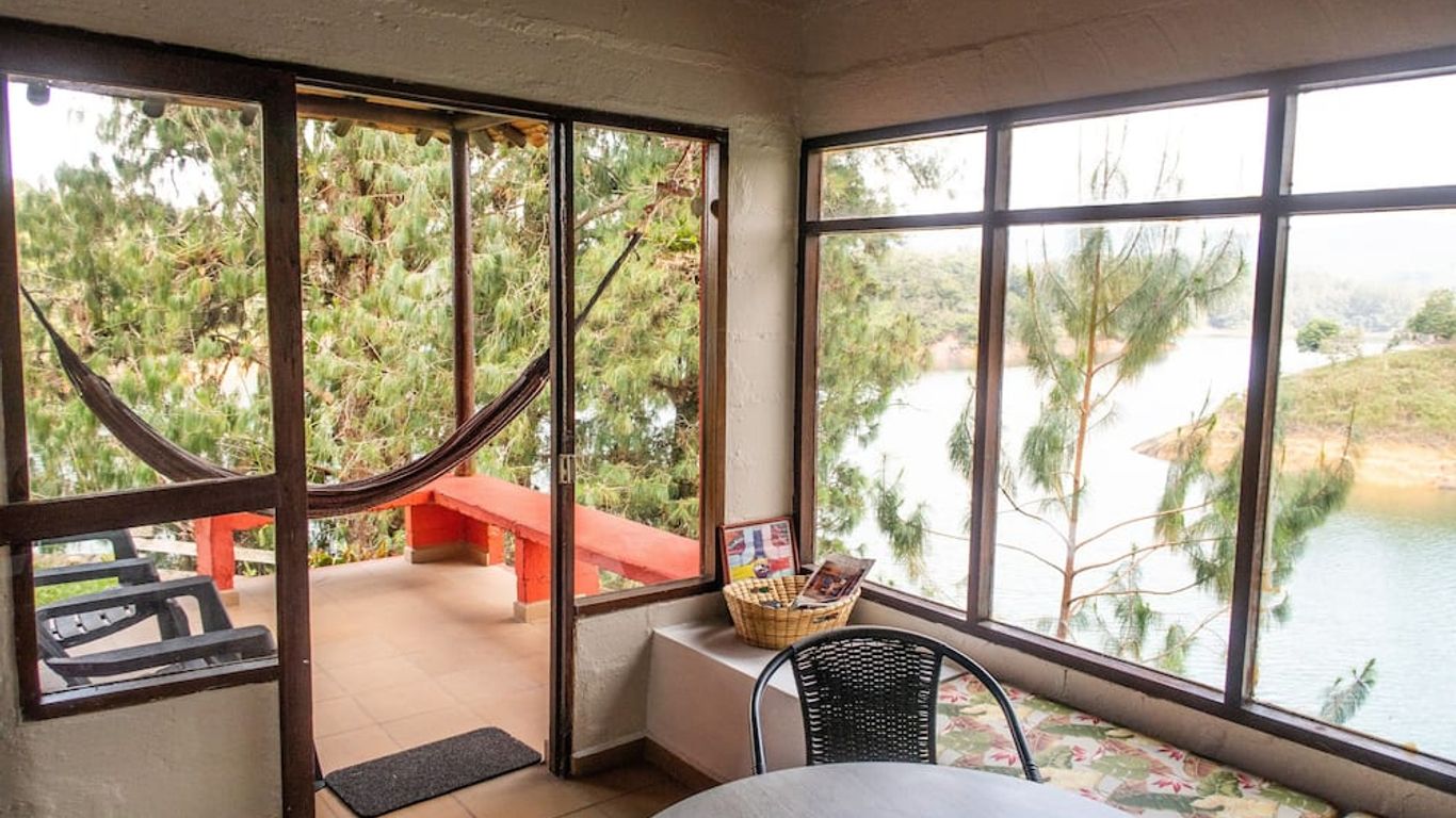 Ecolodge Bahia del Peñón