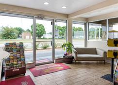 Econo Lodge Town Center - Virginia Beach - Lobby