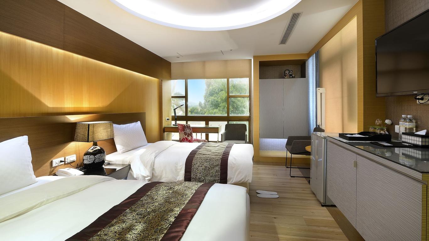 جينسا ليك سايد فيو هوتل