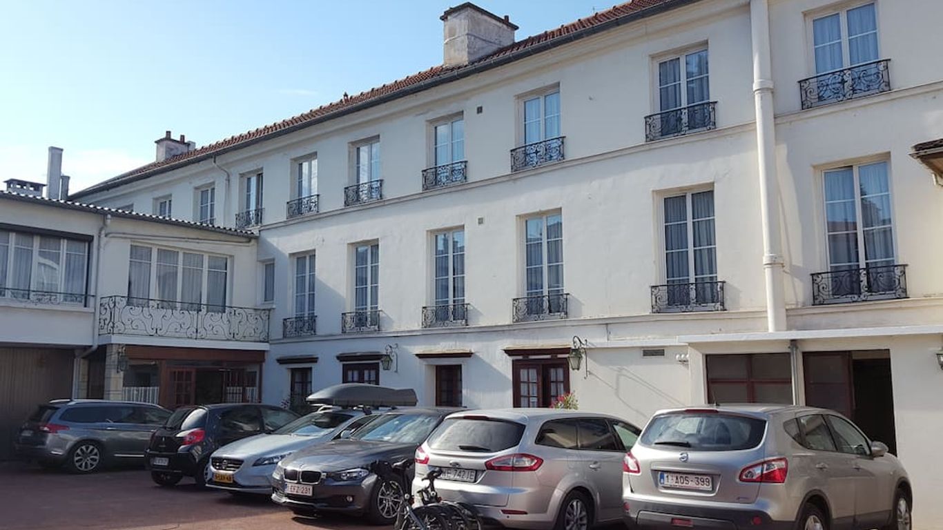 Hôtel du Cheval Rouge