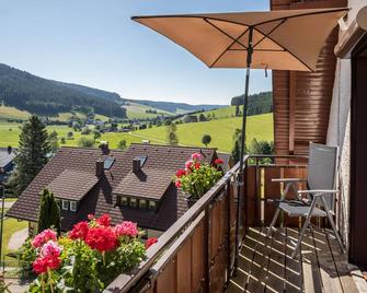 Waldesruh - Titisee-Neustadt - Balcón