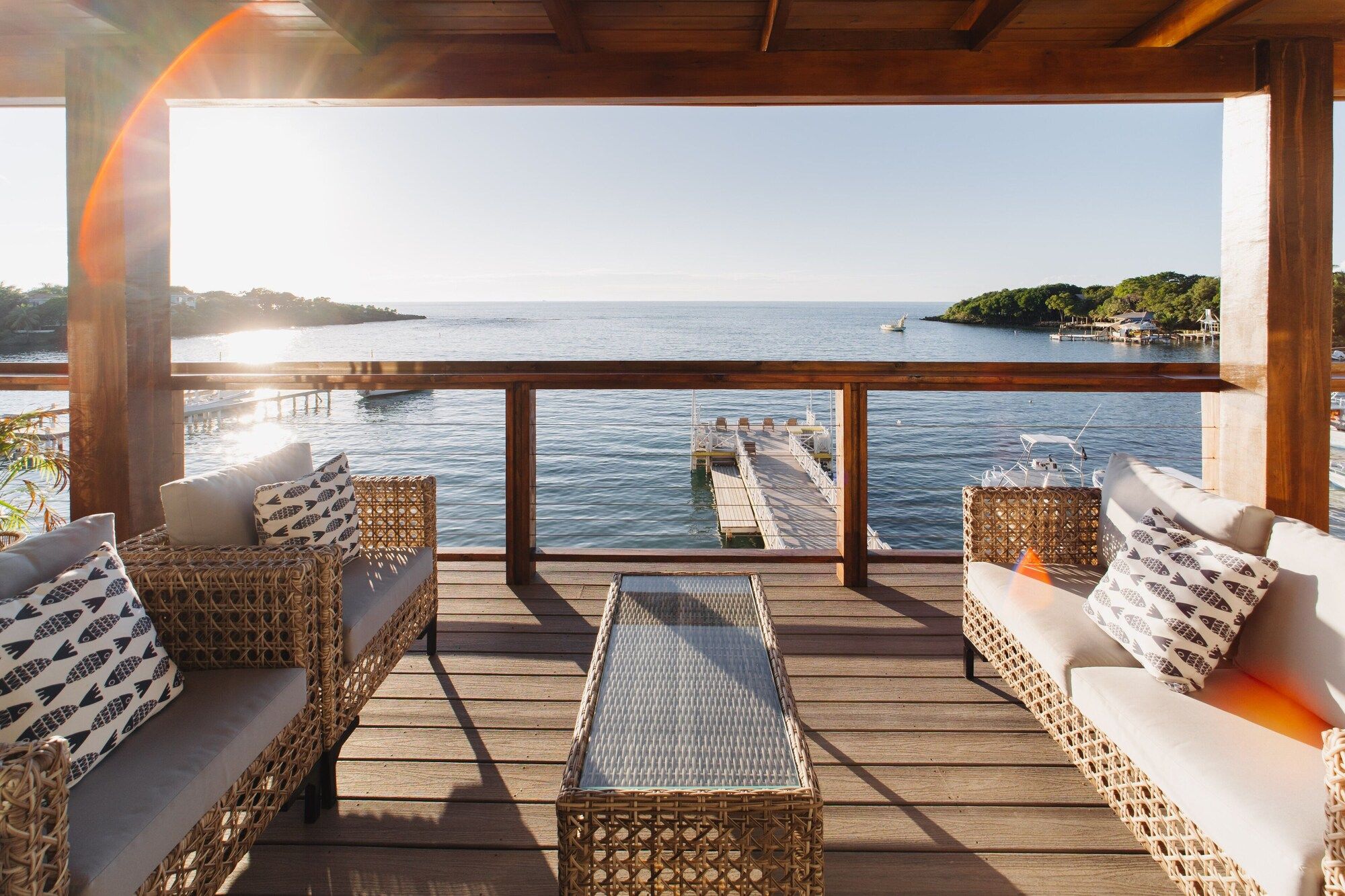 The Beach House Boutique Hotel - West End - Balkon