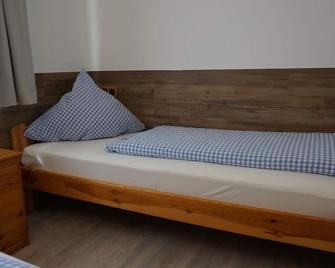 Almblick Ferienwohnung - Balderschwang - Schlafzimmer