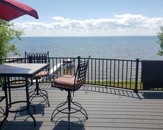 Mille Lacs sugar sand retreat - Aitkin - Balcony