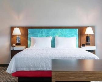Hampton Inn by Hilton Tappahannock - Tappahannock - Schlafzimmer