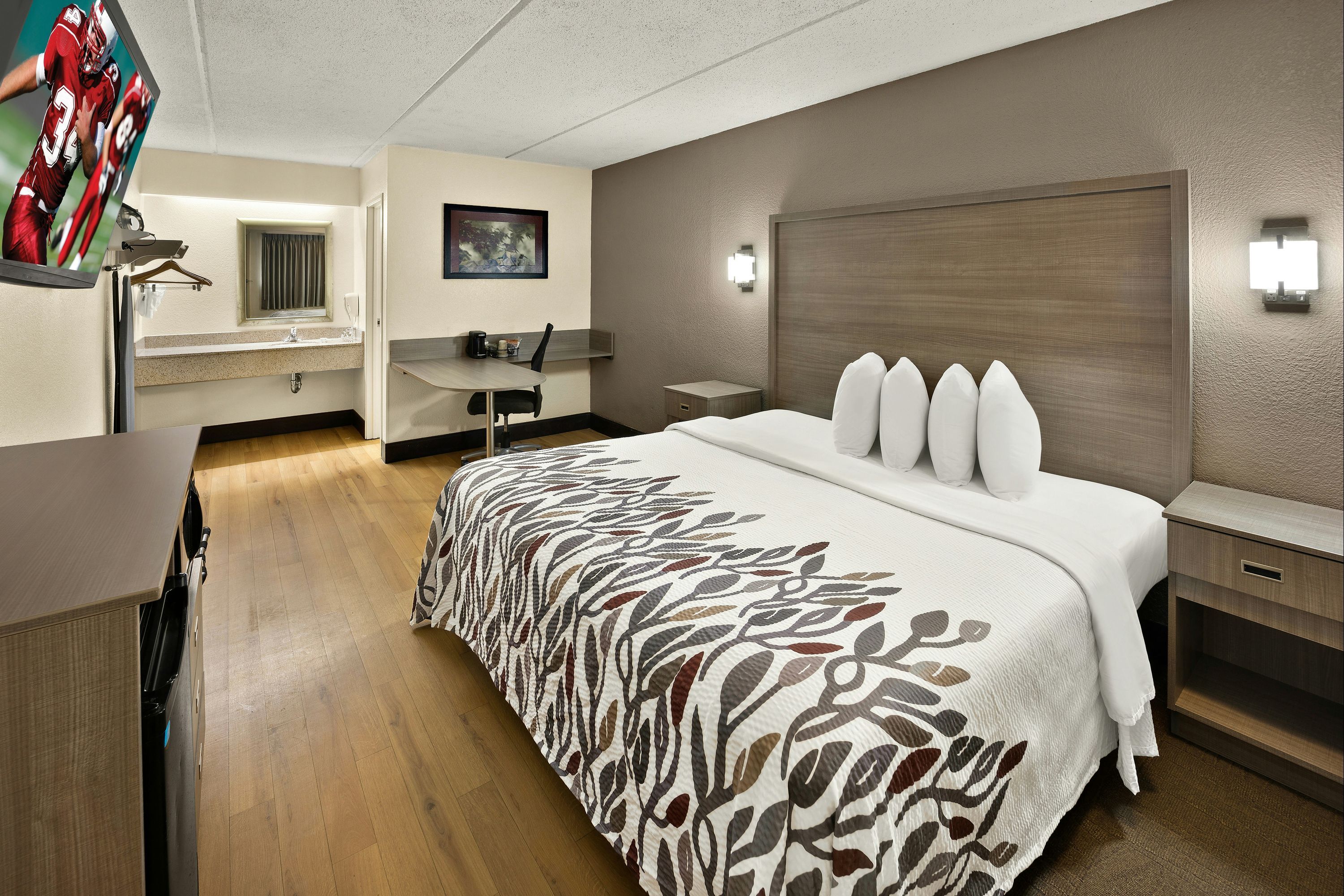 Red Roof Inn Chapel Hill - UNC - Durham - Bedroom