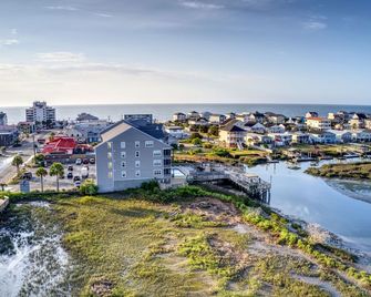 Sea Watch Inn at the Landing - Murrells Inlet - Outdoors view