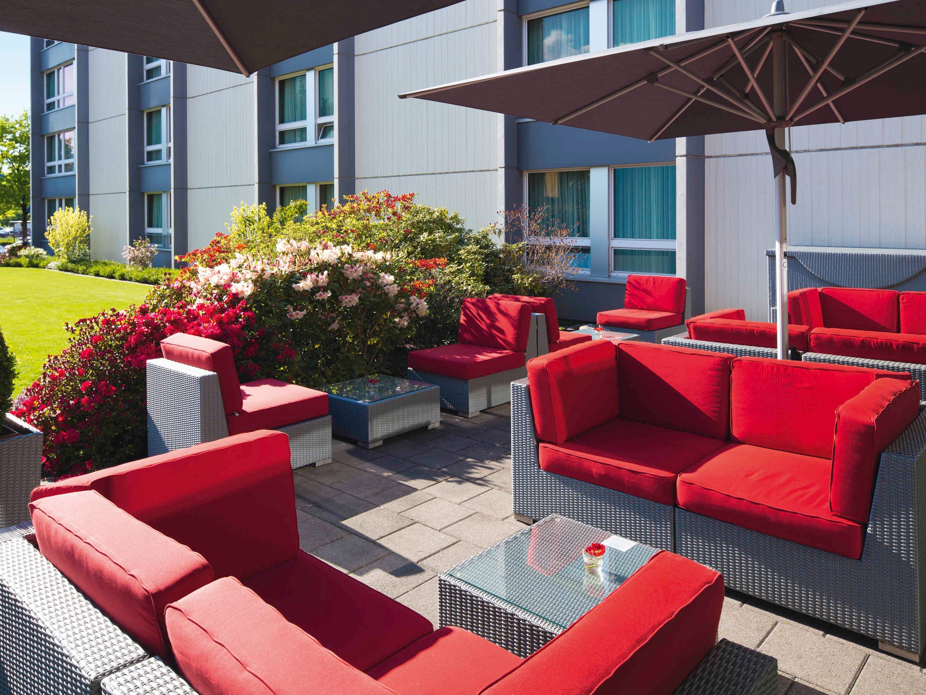 فندق موڤنبيك المطار - زيورخ