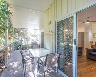 Fingal Bay Holiday Park - Shoal Bay - Dining room