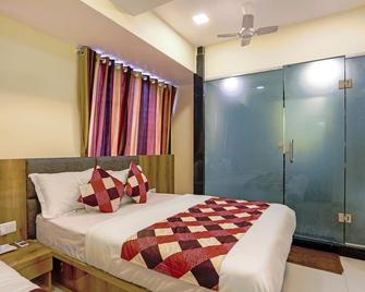 Hotel Bkc Corporate Inn - Bombay - Habitación