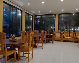 Erawan Guesthouse - Pakse - Restaurace