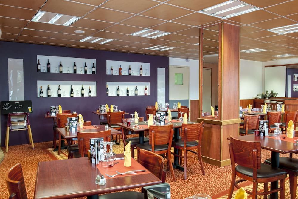 Brit Hotel Agen - L'Aquitaine - Le Passage - Restaurante