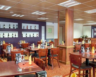 Brit Hotel Agen - L'Aquitaine - Le Passage - Restaurante