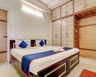 Hotel Atlas Stays - Hyderabad - Bedroom