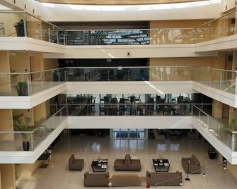 Holiday Inn Express Toluca By IHG - Toluca - Lobby