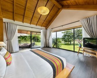 Serena Kim Boi Resort - Hoa Binh - Dong Duong - Bedroom