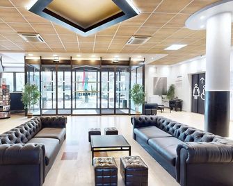 Résidence Internationale De Paris - Paris - Lobby