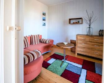 Ferienhaus Lerchenstraße - Cottbus - Living room