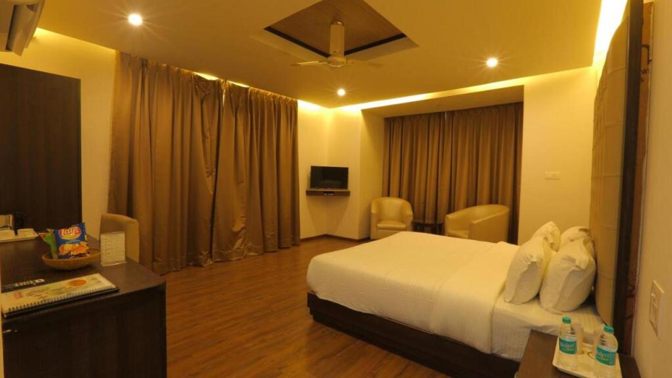 Hotel Vasundhara Palace