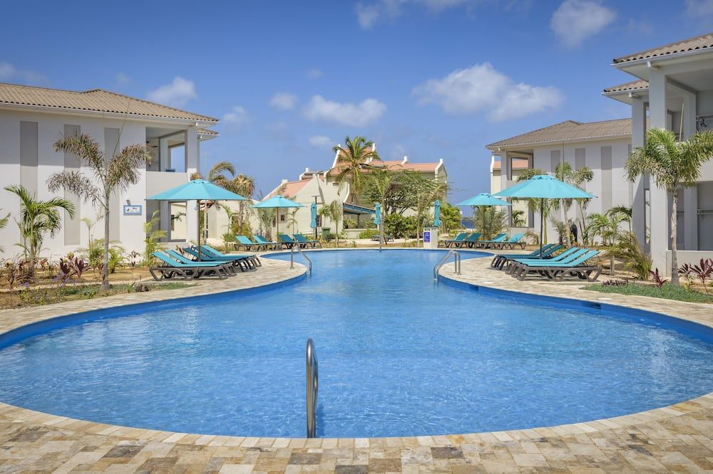 Captain Don's Habitat - קרלנדיק - בריכה