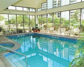 Enclave Suites - Orlando - Piscina