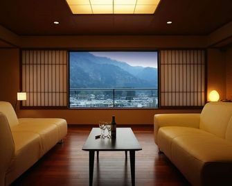 Kinugawa Hotel Mikazuki - Nikko