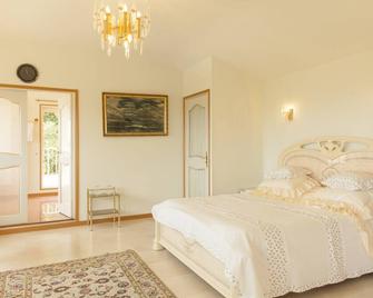 Domaine du Paradis des Oiseaux - Mougins - Bedroom